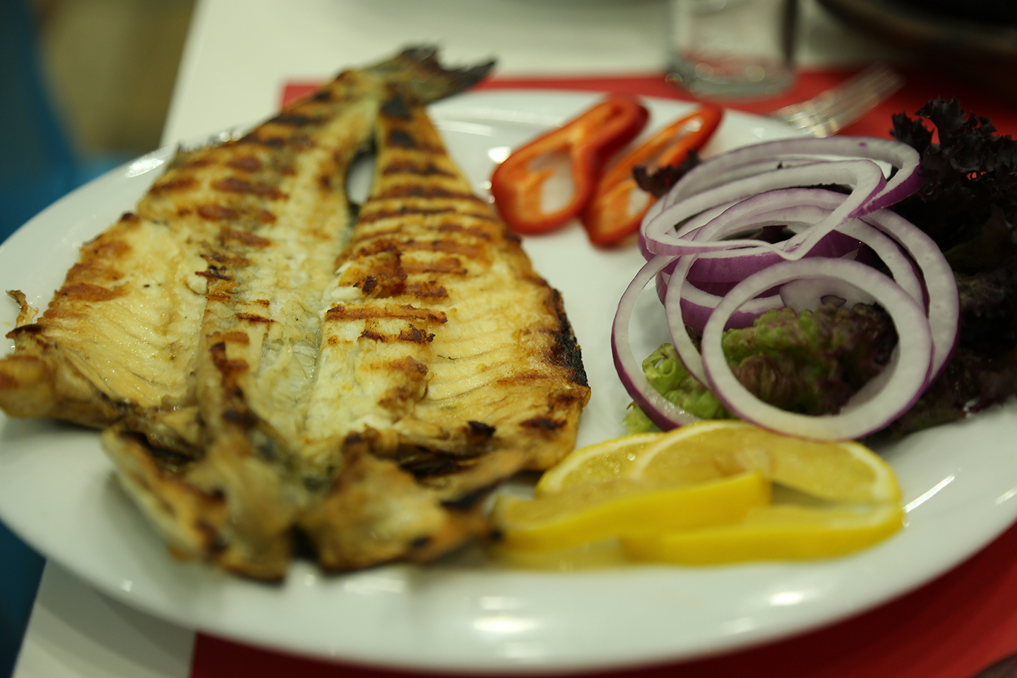 Adana’da Aileyle Balık Keyfi: Balıkçı 1